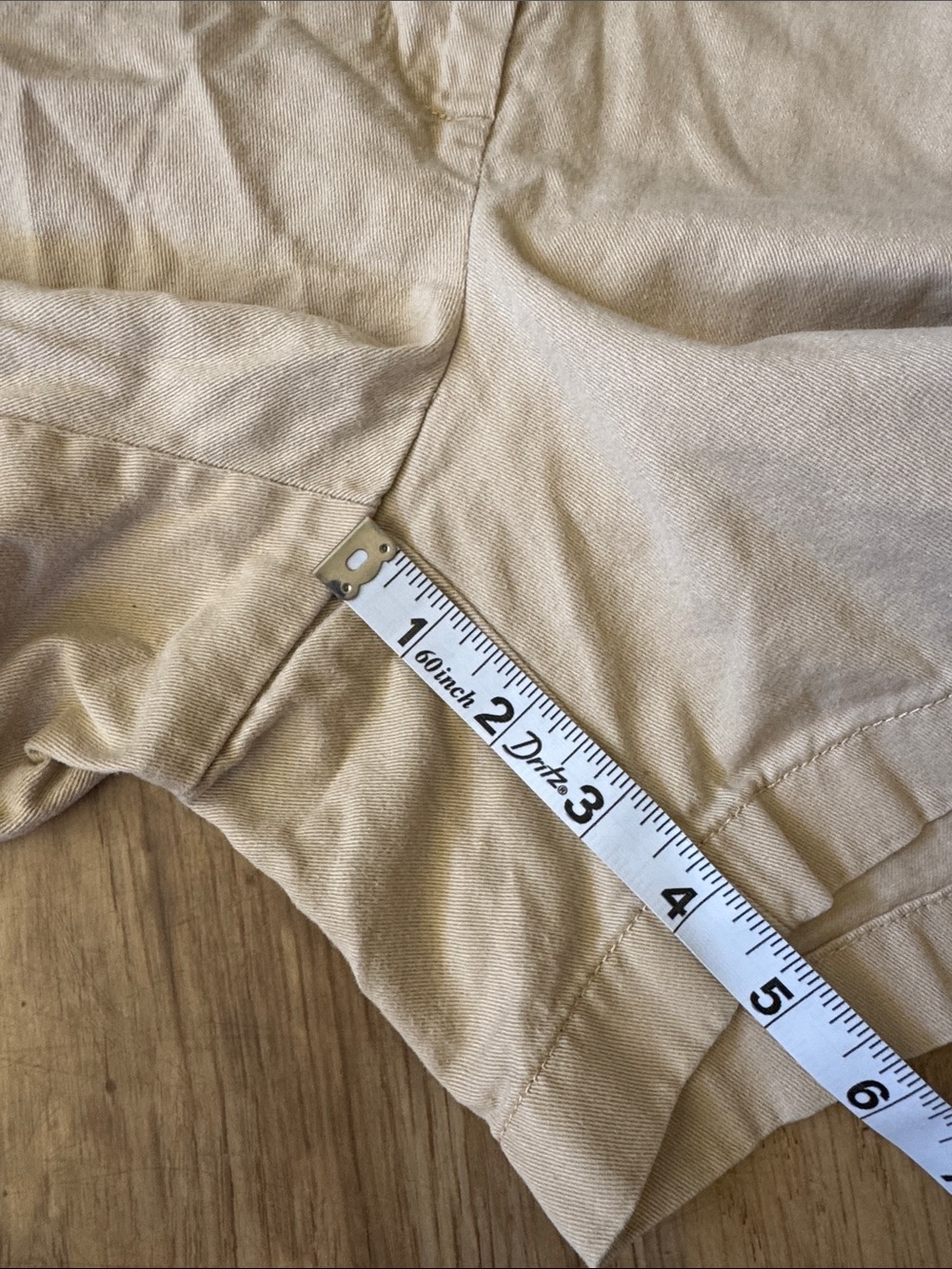 J. Crew Women's Light Khaki Chino Shorts Size 10 - Picture 11 of 11